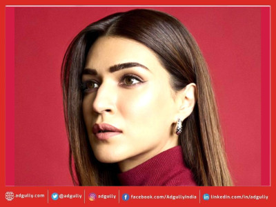 Kriti Sanon is first female Bollywood actor to play a robot on screen