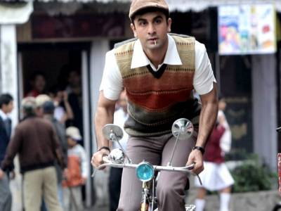 MiD DAY Entertainment infuses Avon Cycle in Barfi!