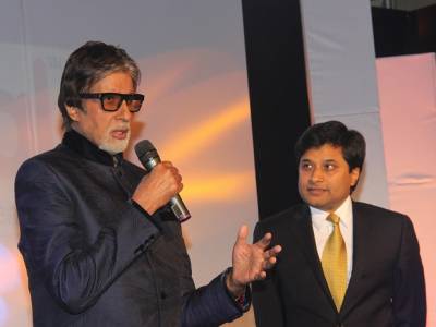 Amitabh Bachchan launches Search + for Justdial