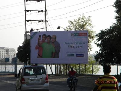 IDBI Federal partners with Posterscope India to launch their new OOH campaign