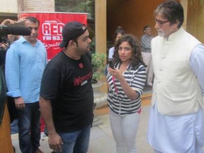 93.5 Red FM gets Dharavi Rocks band to Meet and Perform for Mr. Amitabh Bachchan