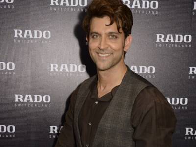 RADO introduces chocolate brown collection in India with Brand Ambassador Hrithik Roshan