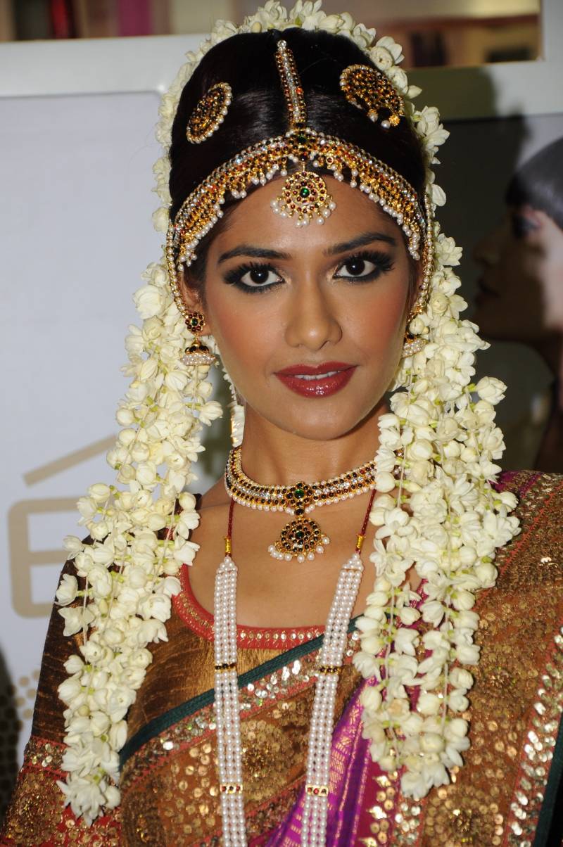 Top 9 Indian Christian Bridal Hairstyles  Styles At Life